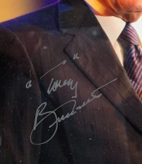 Rare Tony Bennett Signed & Professionally Framed 16x14 Photo PSA/DNA Cert., изображение 2