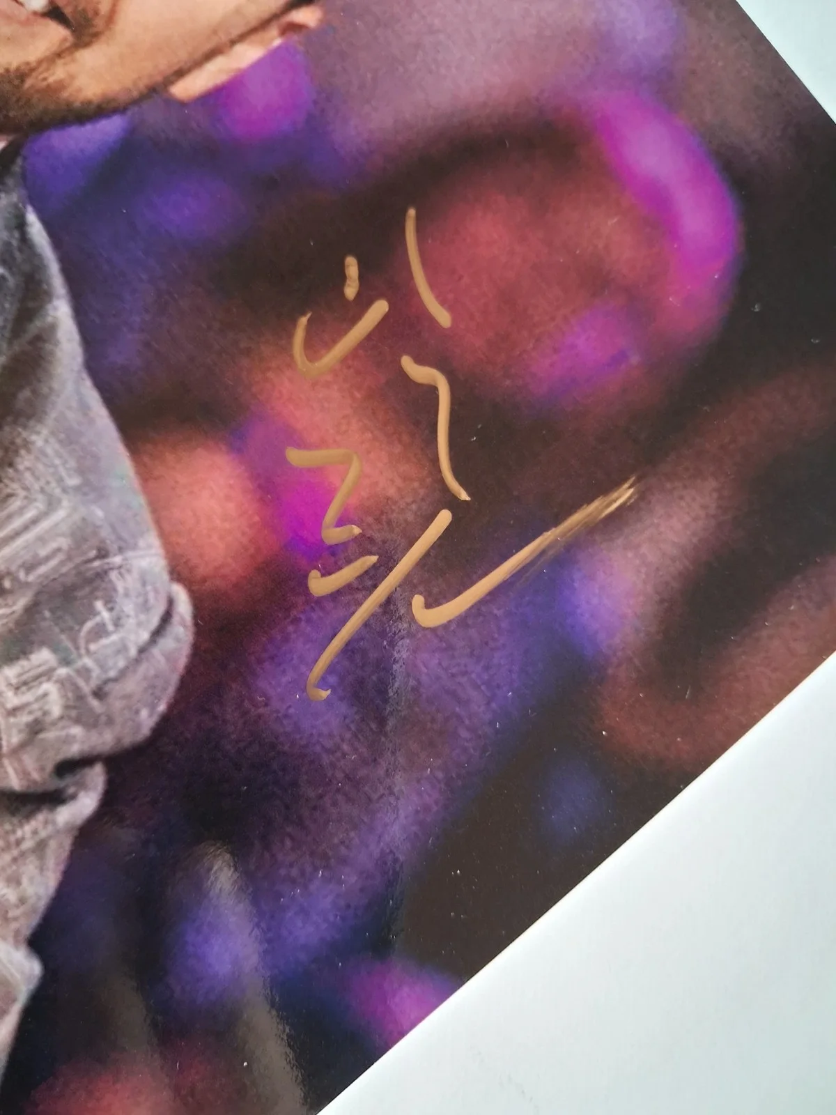 JASON MANFORD (COMEDIAN AND SINGER) - Genuine hand signed 8x10 autograph, image 2