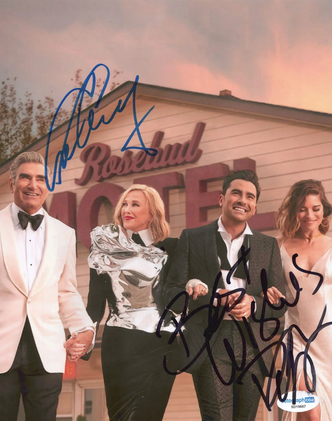 Dan Levy, Eugene Levy — Dan Levy & Eugene Levy signed "SCHITT'S CREEK" 8x10 Photo EXACT PROOF c ACOA COA, изображение 4