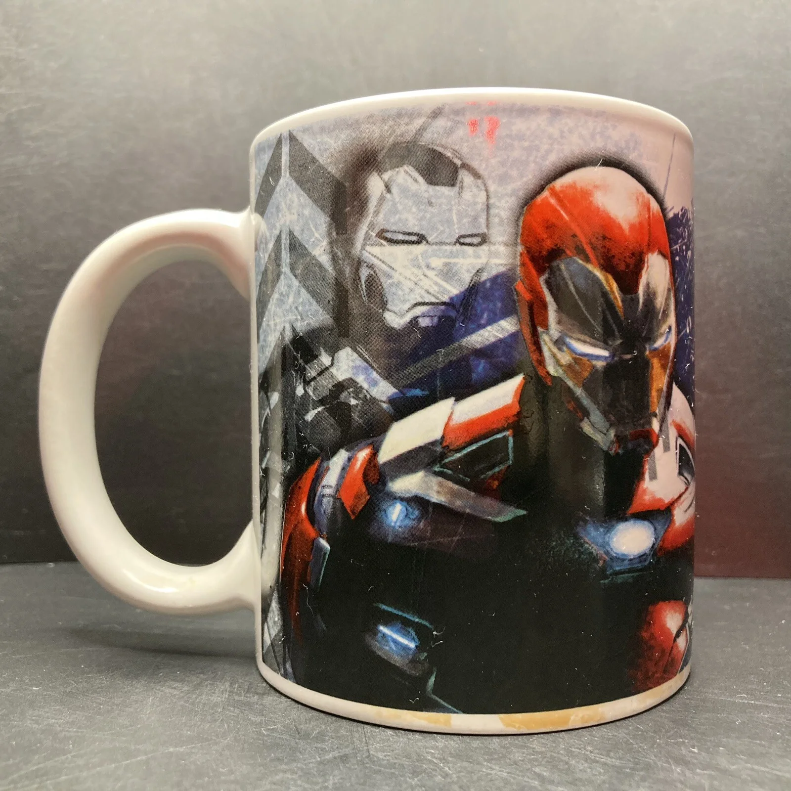 Marvel Captain America Civil War Ceramic Mug BB Designs *chipped*, image 3