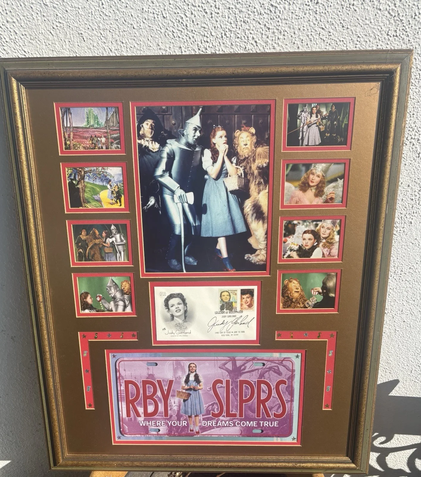 Judy Garland — The Wizard of Oz Judy Garland Signed Original Framed Photo Display Large