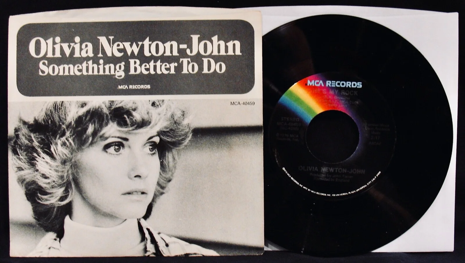 OLIVIA NEWTON JOHN Autographed SOMETHING BETTER TO DO Picture Sleeve+45~GREASE, image 2