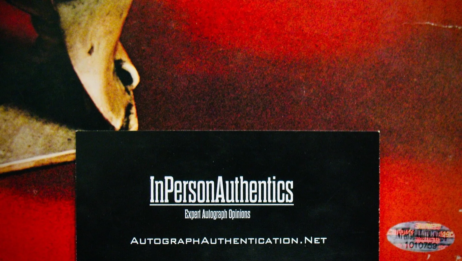 BARRY MANILOW • Autographed TRYIN' TO GET THE FEELING Album~With Hologram/COA, изображение 2