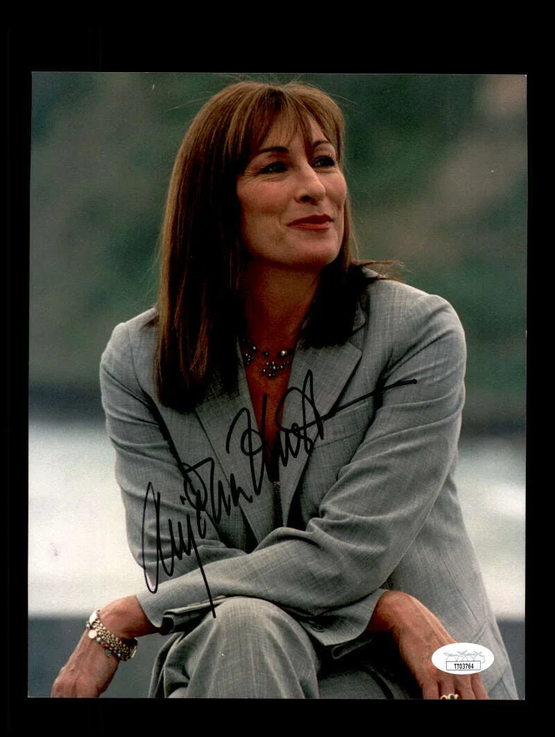 Angelica Huston — Angelica Huston JSA Cert Signed 8x10 Photo Autograph