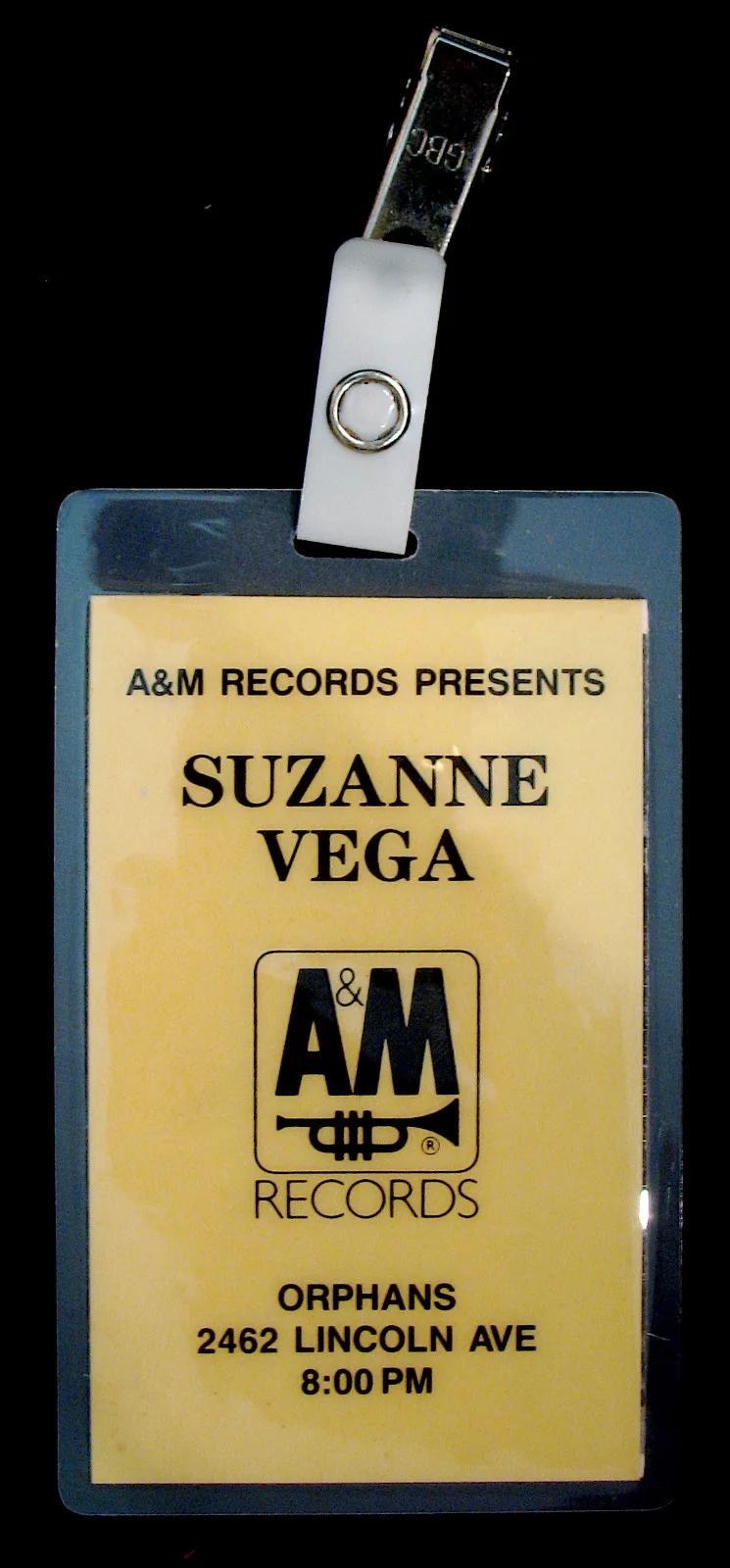 SUZANNE VEGA-A Rare Autographed DAYS OF OPEN HAND Album Flat & Back Stage Pass, изображение 2