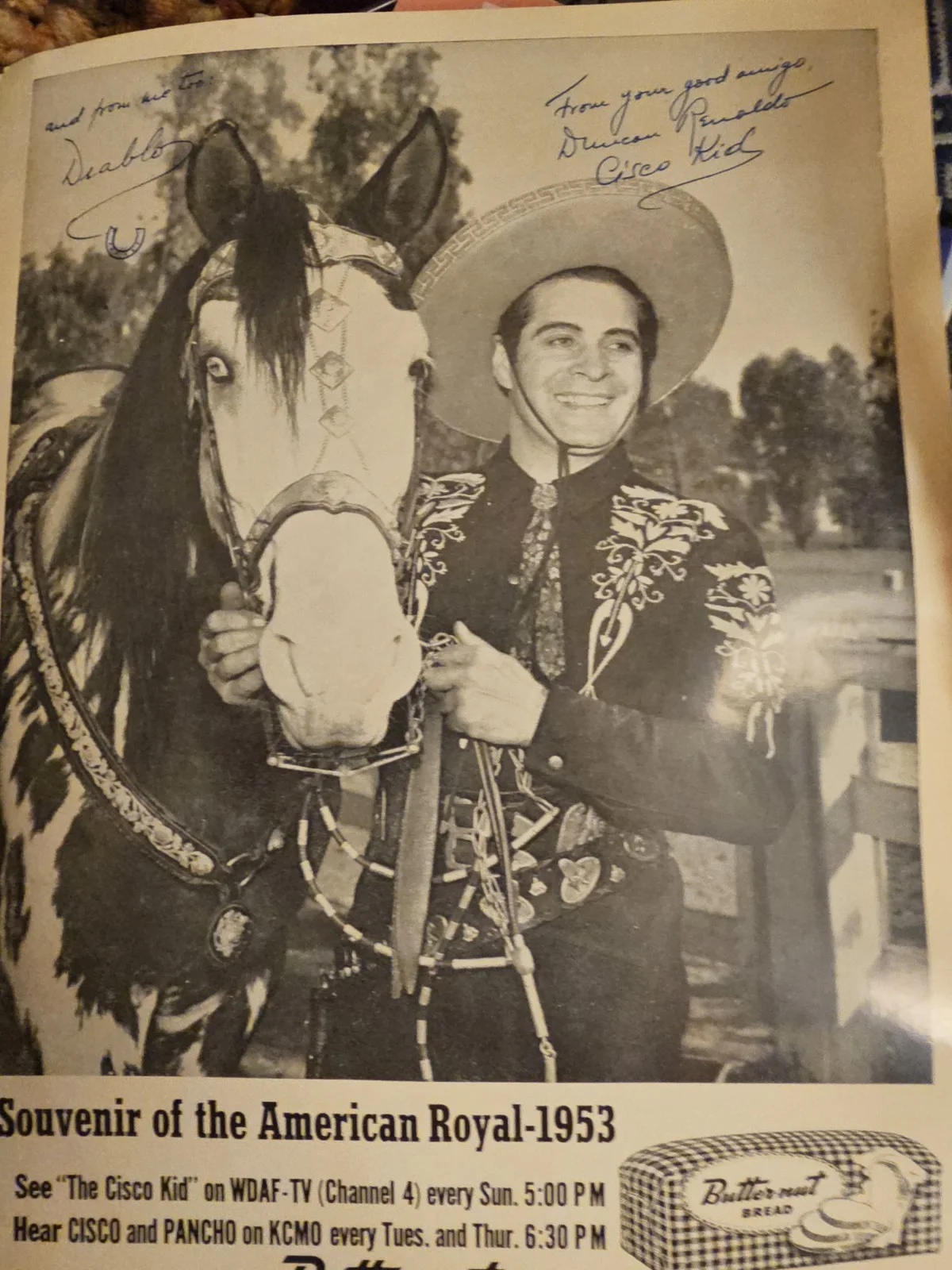 Duncan Renaldo, Diablo — Cisco Kid 1953 Original Signed Photo Duncan Renaldo & Diablo Autograph