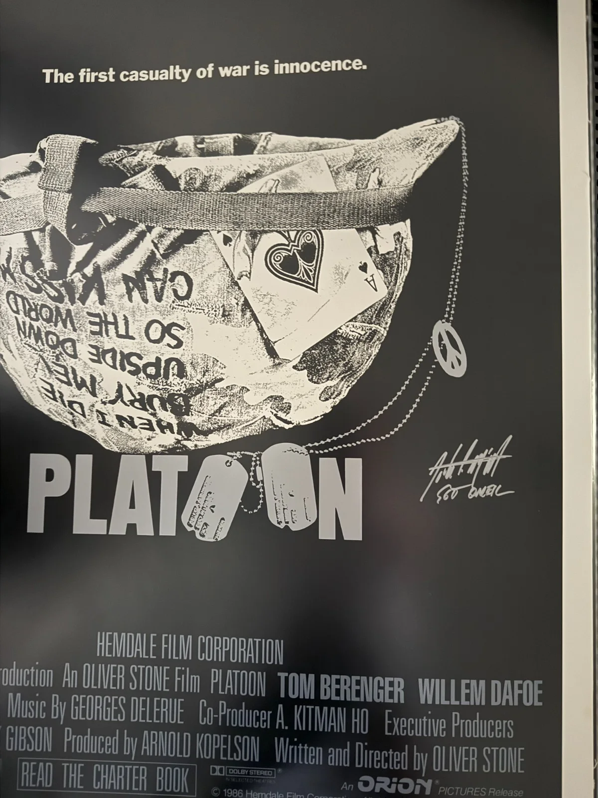 Charlie Sheen, Dafoe, McGinley w/SGT O'Neil, K Dillon w/ Bunny — Platoon 1986 Original Movie Poster Signed By Sheen, Dafoe, McGinley & Dillon, изображение 3