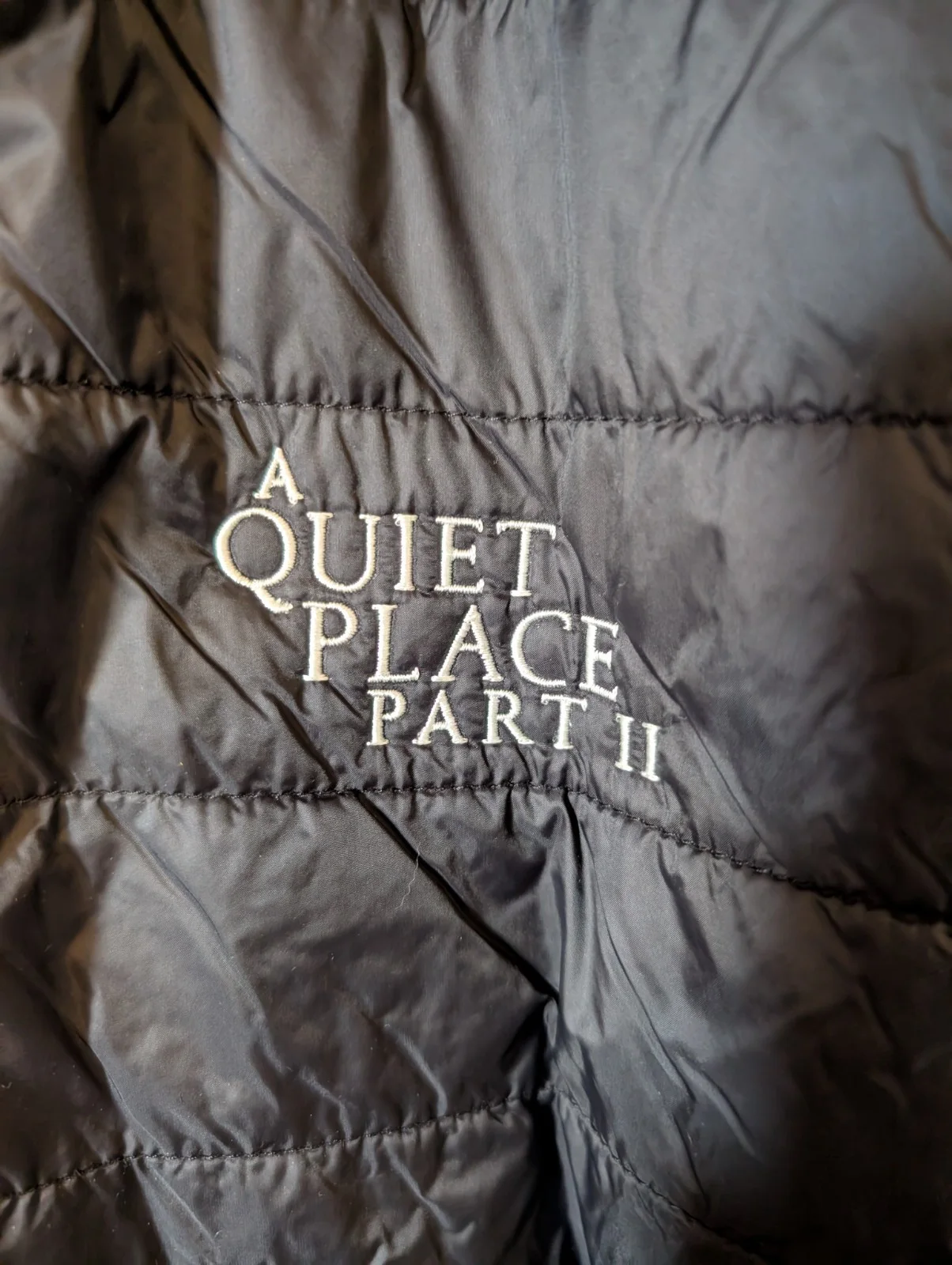 RARE Official A Quiet Place Part II 2 Movie Gilet Jacket NEW Promo Jim Krasinski, изображение 2