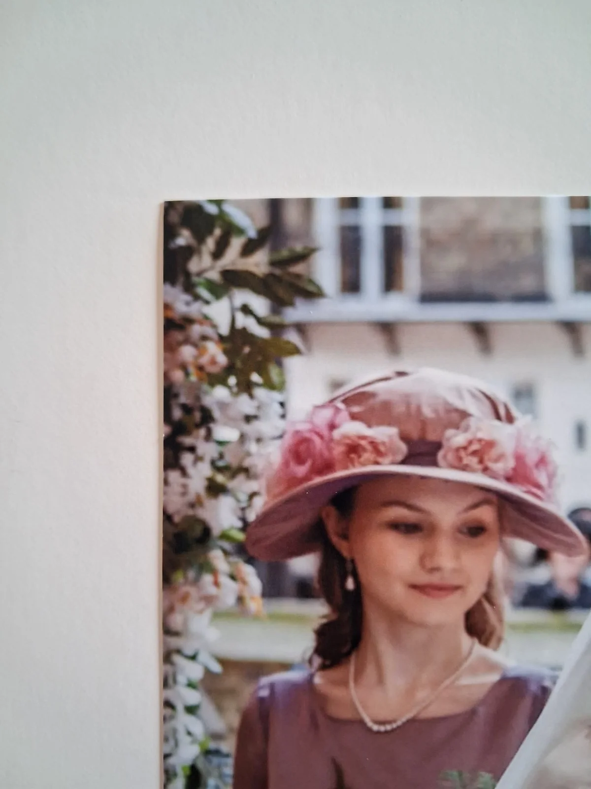 KARA TOINTON in MR SELFRIDGE Genuine hand signed autograph 8x10 photo, image 4