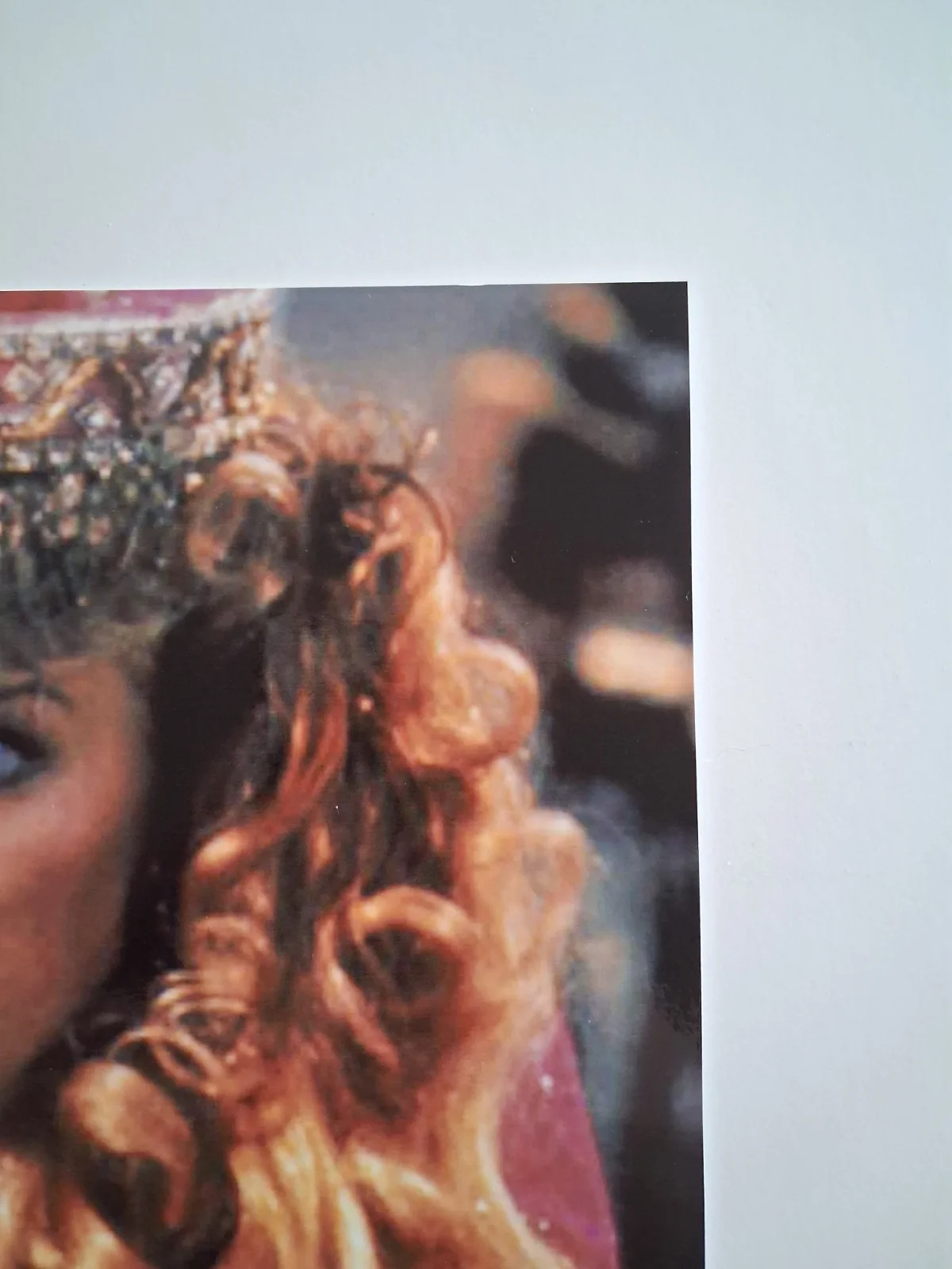 SARA CROWE in CARRY ON COLUMBUS - Genuine hand signed autograph 8x10 photo, изображение 5