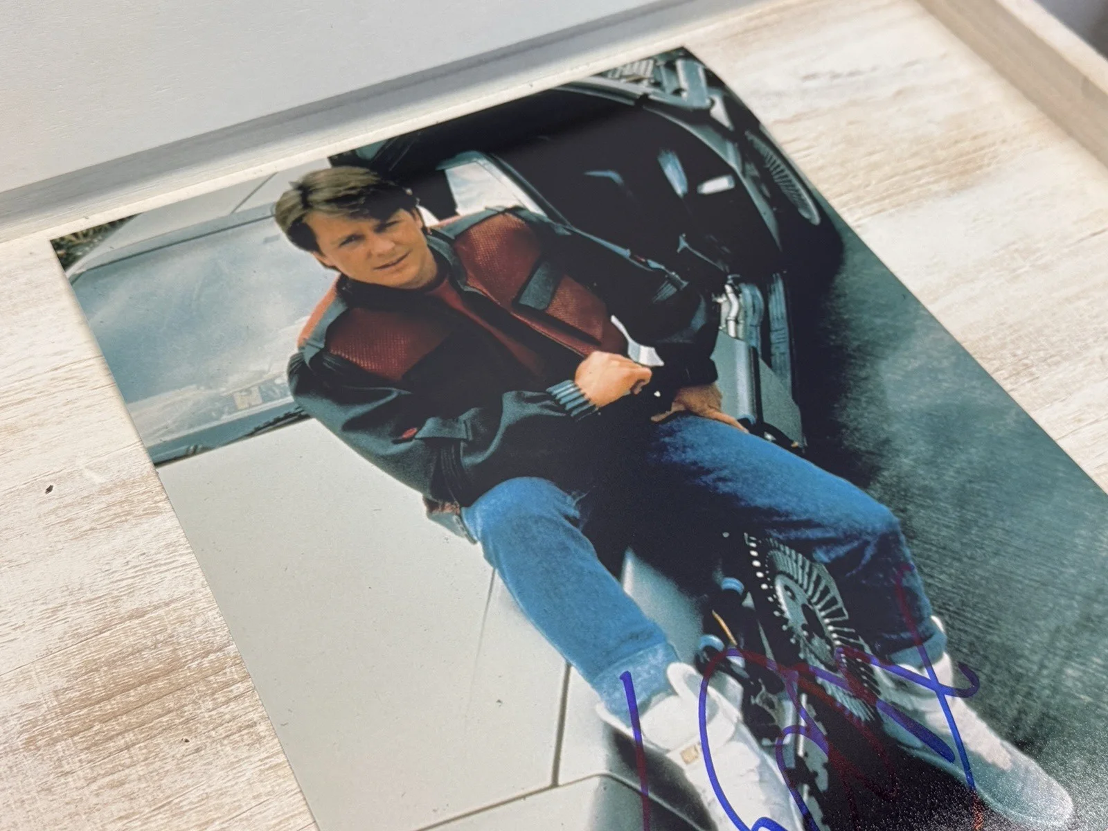 Michael J. Fox — Michael J Fox Signed Autographed "BACK TO THE FUTURE" w/COA Hologram & Proof, image 3