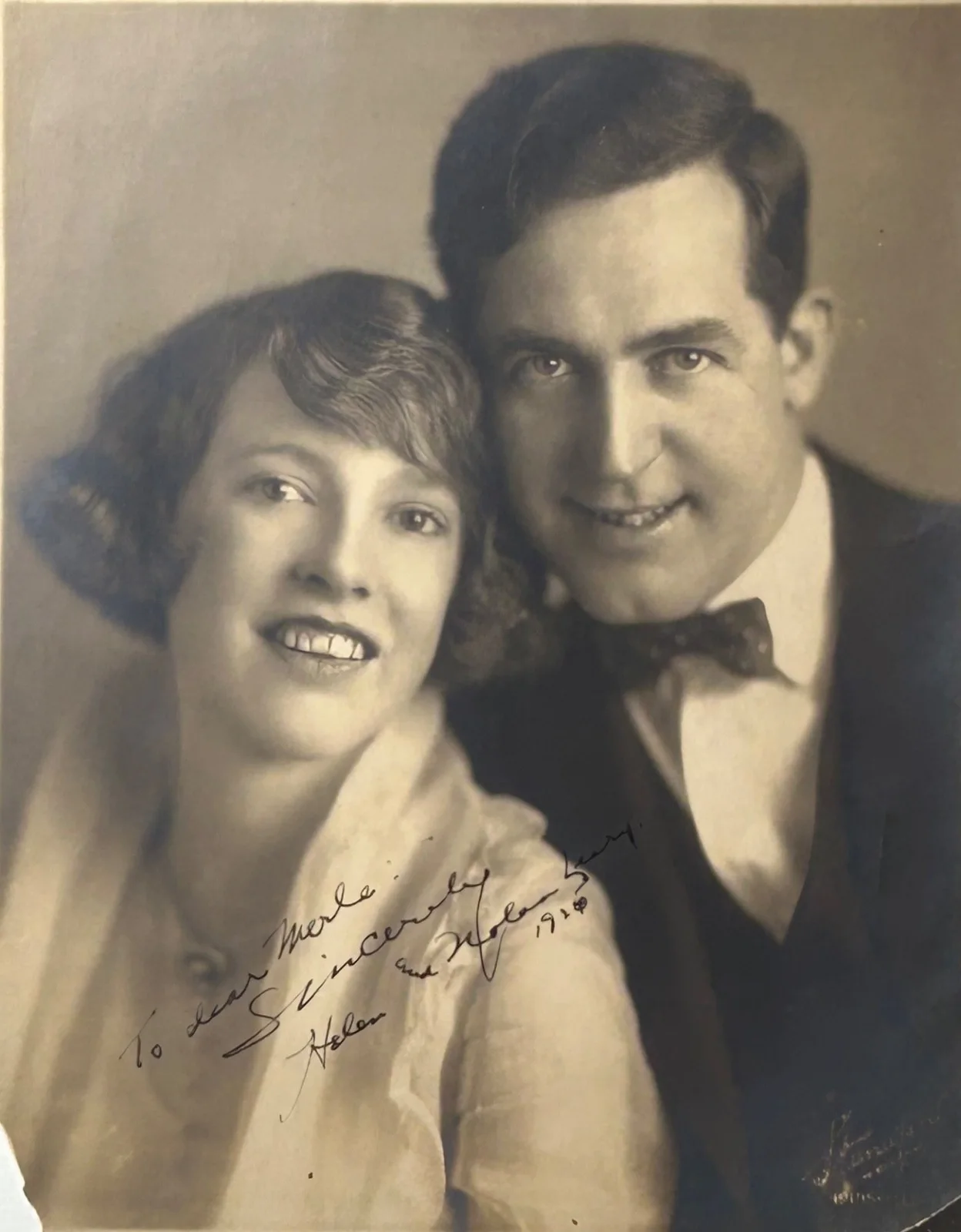 NOLAN + HELEN LEARY—SIGNED PHOTO—CHRISTIE SILENT COMEDIES•KAZAN•LAUREL+HARDY, изображение 3