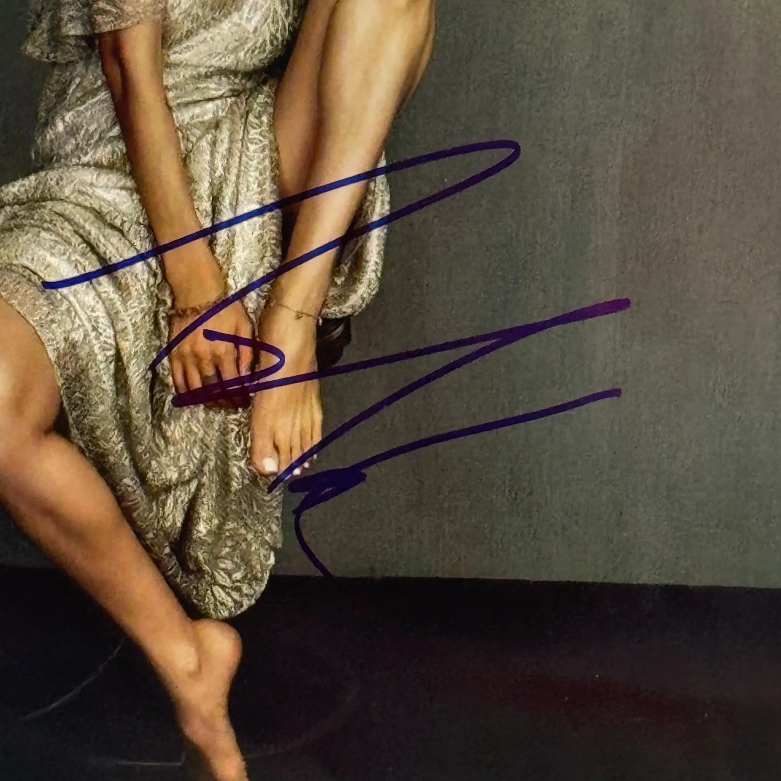 Angelina Jolie — Angelina Jolie Signed Autographed Hot Sexy Color Photograph Auto Photo w/ COA, изображение 3
