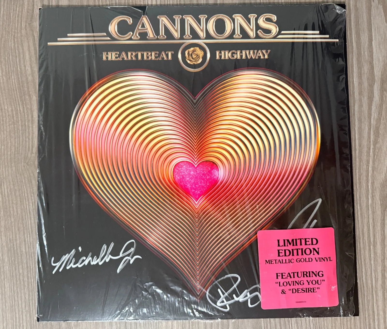* CANNONS * signed vinyl album *HEARTBEAT HIGHWAY * MICHELLE JOY, PAUL & RYAN *, изображение 3