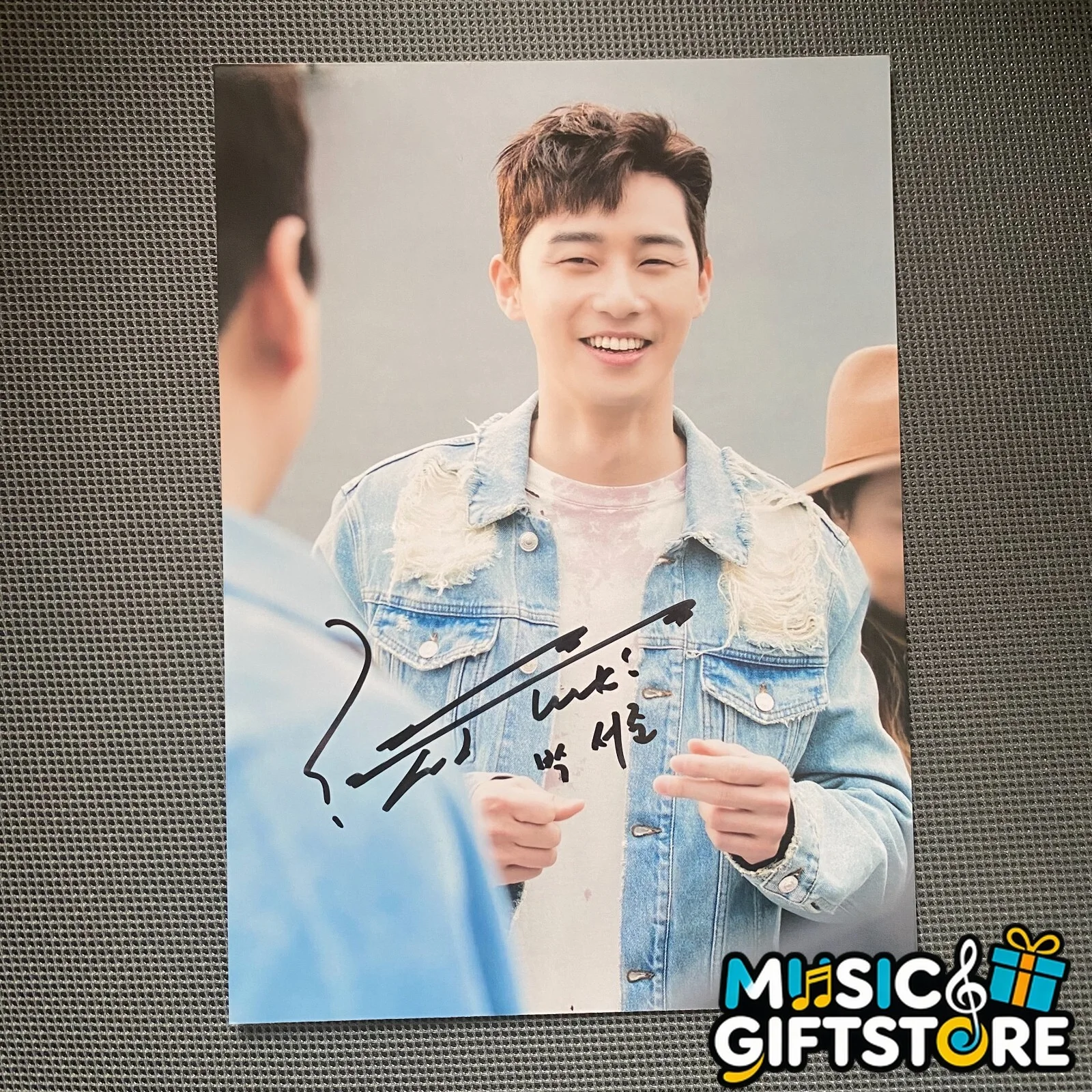Fight for My Way Park Seo Jun Kim Ji Won Photo Autographed Photo K-POP 2017 #MUG, изображение 2