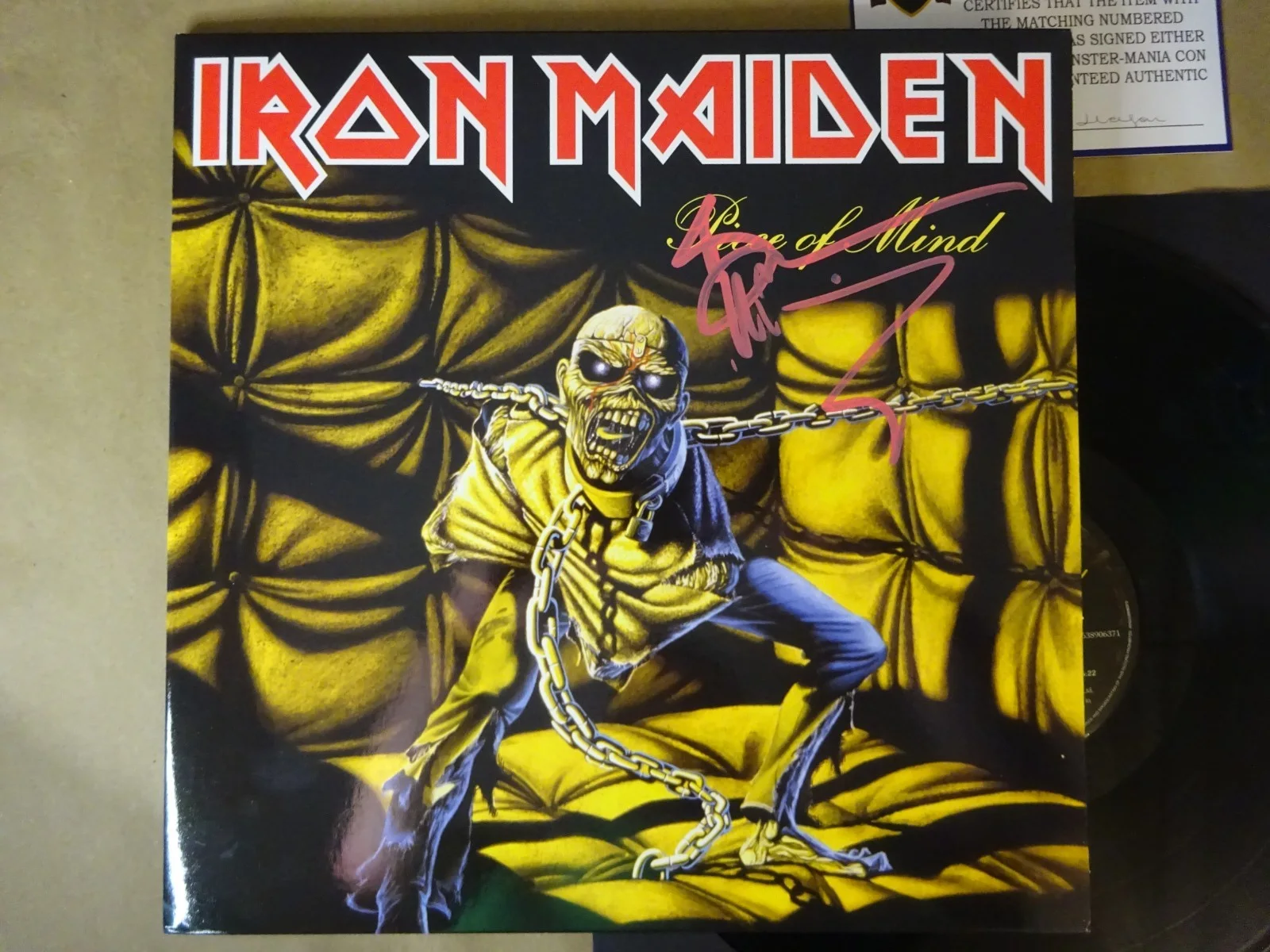 Signed Bruce Dickinson Autographed Iron Maiden Vinyl Album Monster Mania COA, изображение 3