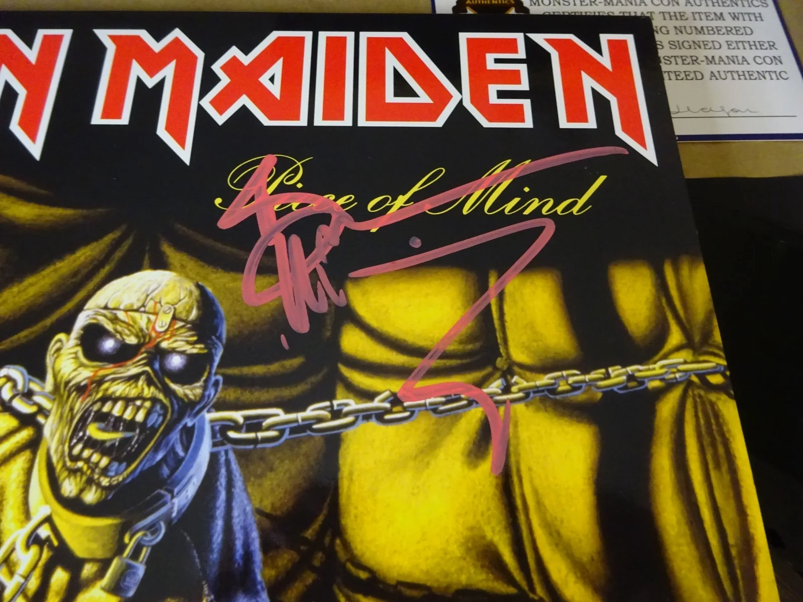 Signed Bruce Dickinson Autographed Iron Maiden Vinyl Album Monster Mania COA, изображение 4