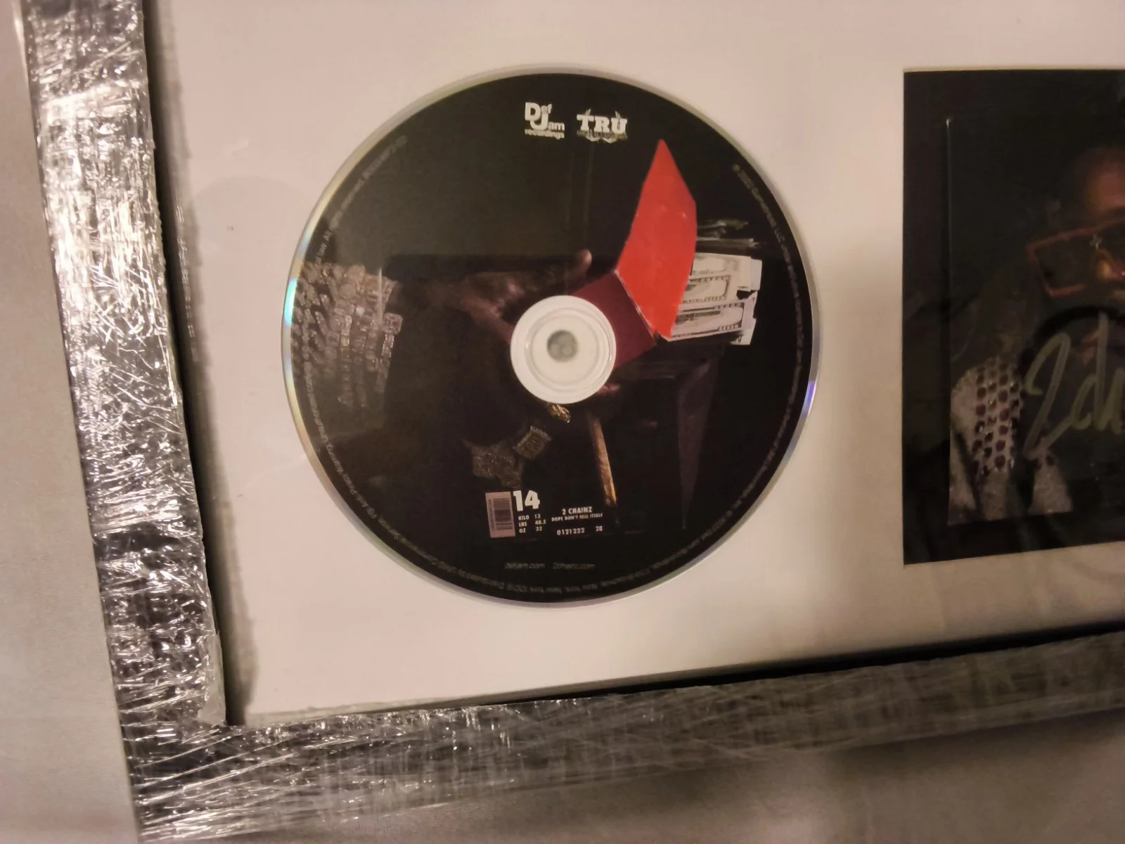 2 CHAINZ DOPE DON'T SELL ITSELF AUTHENTIC SIGNED/AUTOGRAPHED CD & BOOKLET, image 4
