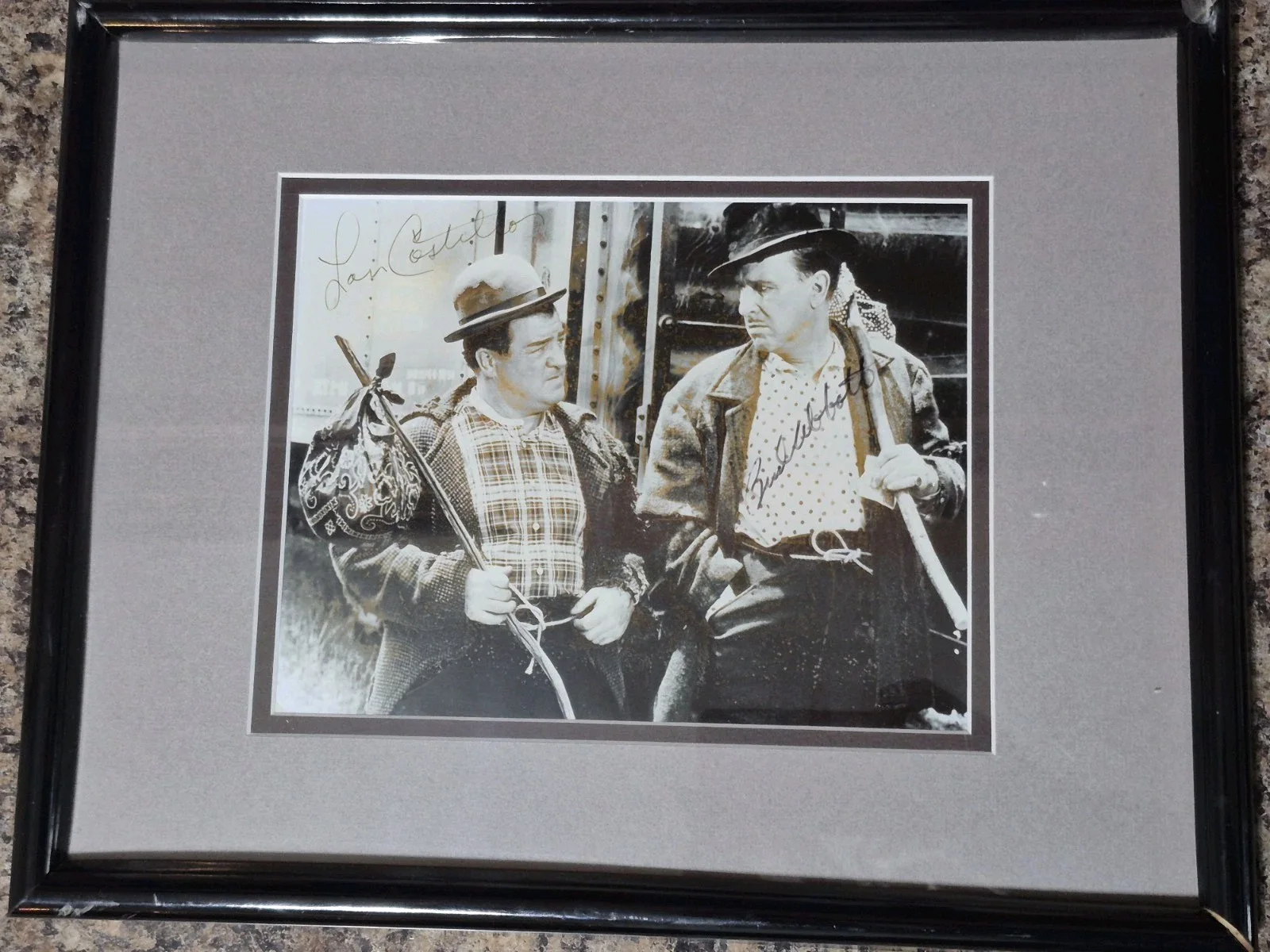 Abbott, Costello — Abbott & Costello Original Autographed Framed 8x10 Movie Photo, Certified COA, изображение 5