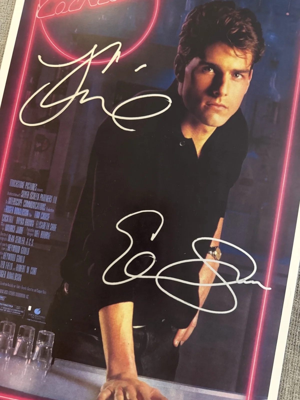 Tom Cruise, Elisabeth Shue — Cocktail Movie Poster 11x17 Hand Signed by Tom Cruise & Elisabeth Shue w/COA, изображение 2