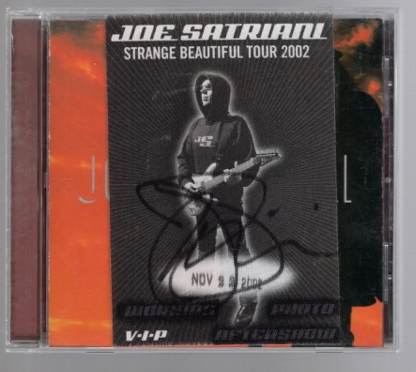 JOE SATRIANI s.t. SIGNED AUTOGRAPHED CD Backstage VIP Pass 1995 2002 Tour + PICK, image 2