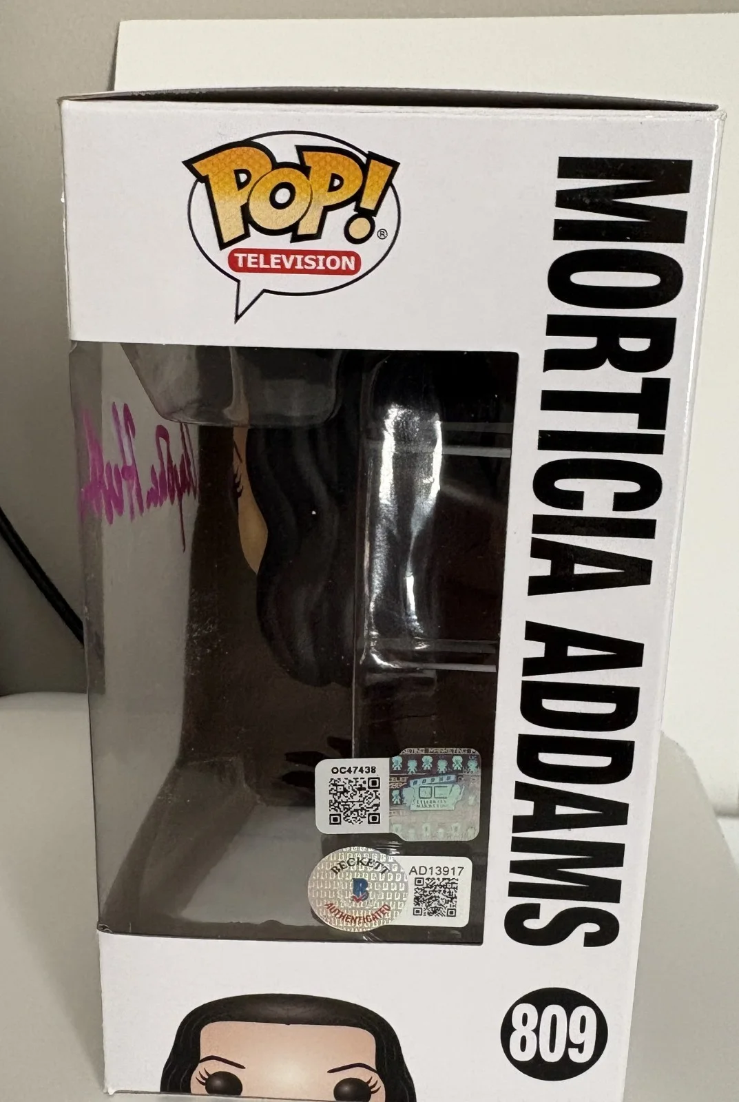 Anjelica Huston Signed Morticia Addams Funko Pop #809 Dual COA BAS/OCCM, image 2