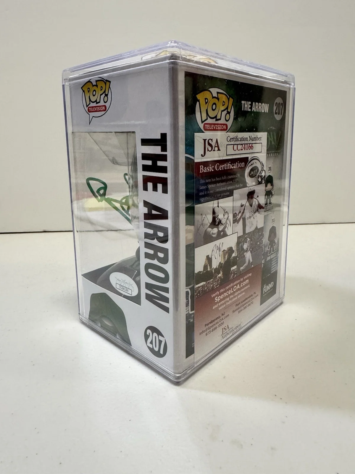 Stephen Amell — Funko Pop The Arrow 207 Signed By Stephen Amell JSA NEW, image 3