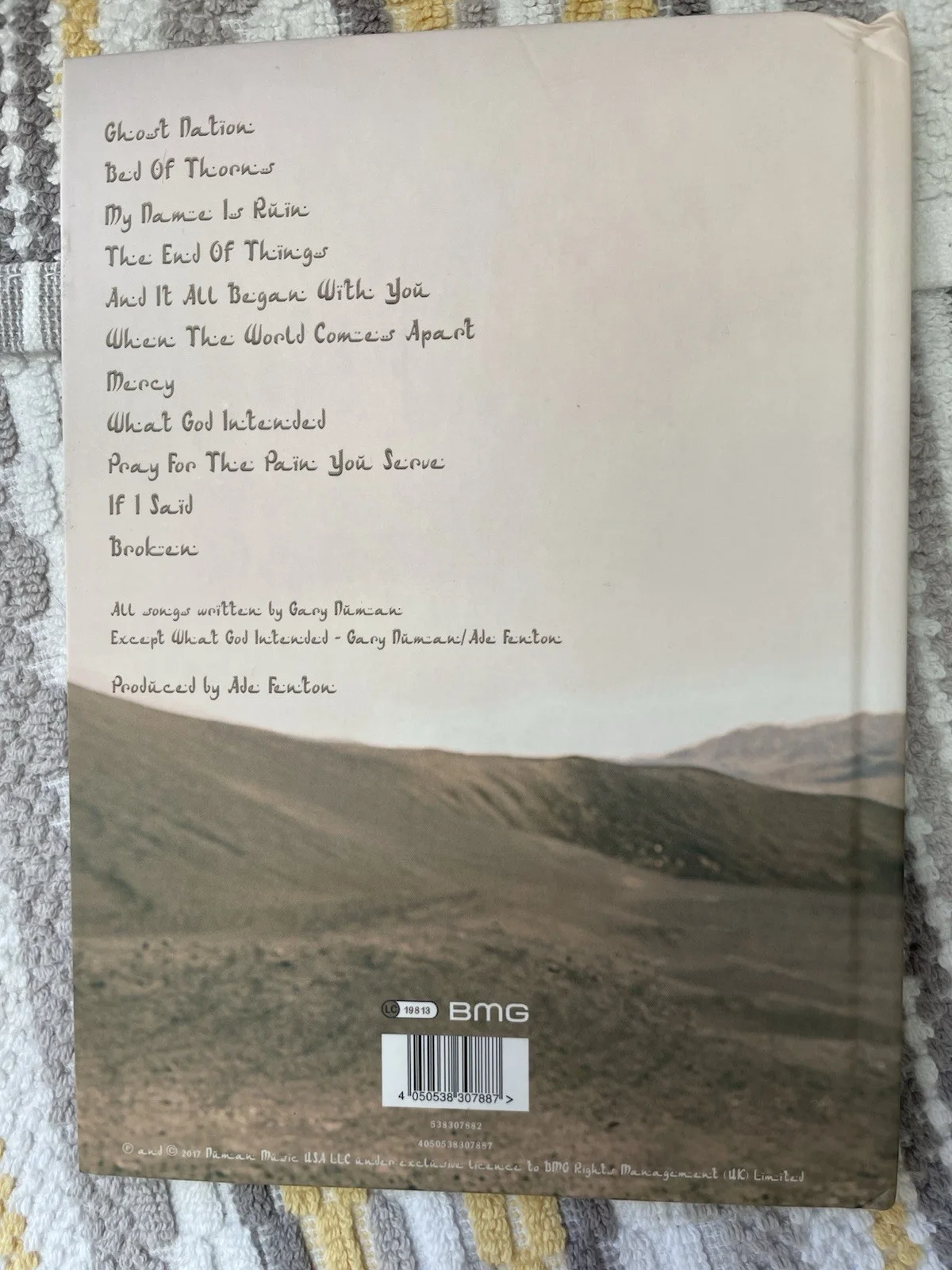 Gary Numan Savage Autographed Lyric Book And CD , Nice!, image 2