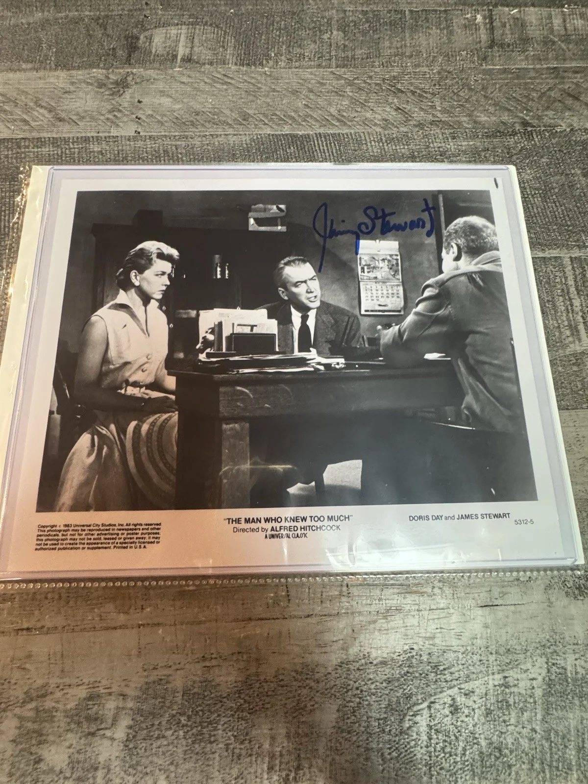 Jimmy Stewart — JAMES JIMMY STEWART Signed VINTAGE 8x10 Photo Still..MOVIE LEGEND (d.1997) COA, изображение 3