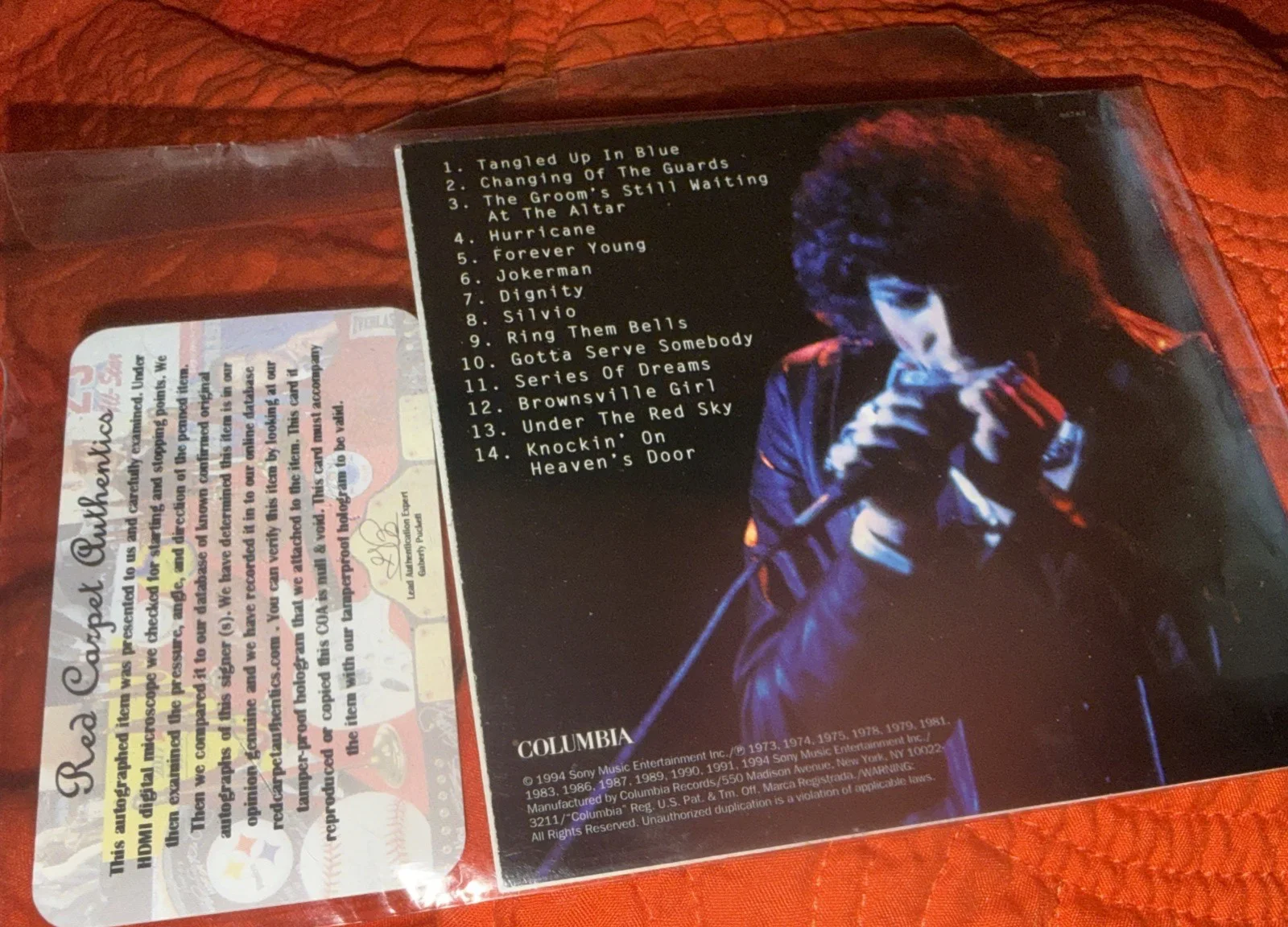 BOB DYLAN SIGNED CD BOOKLET AUTOGRAPHED COA RED CARPET AUTHENTICS, image 2