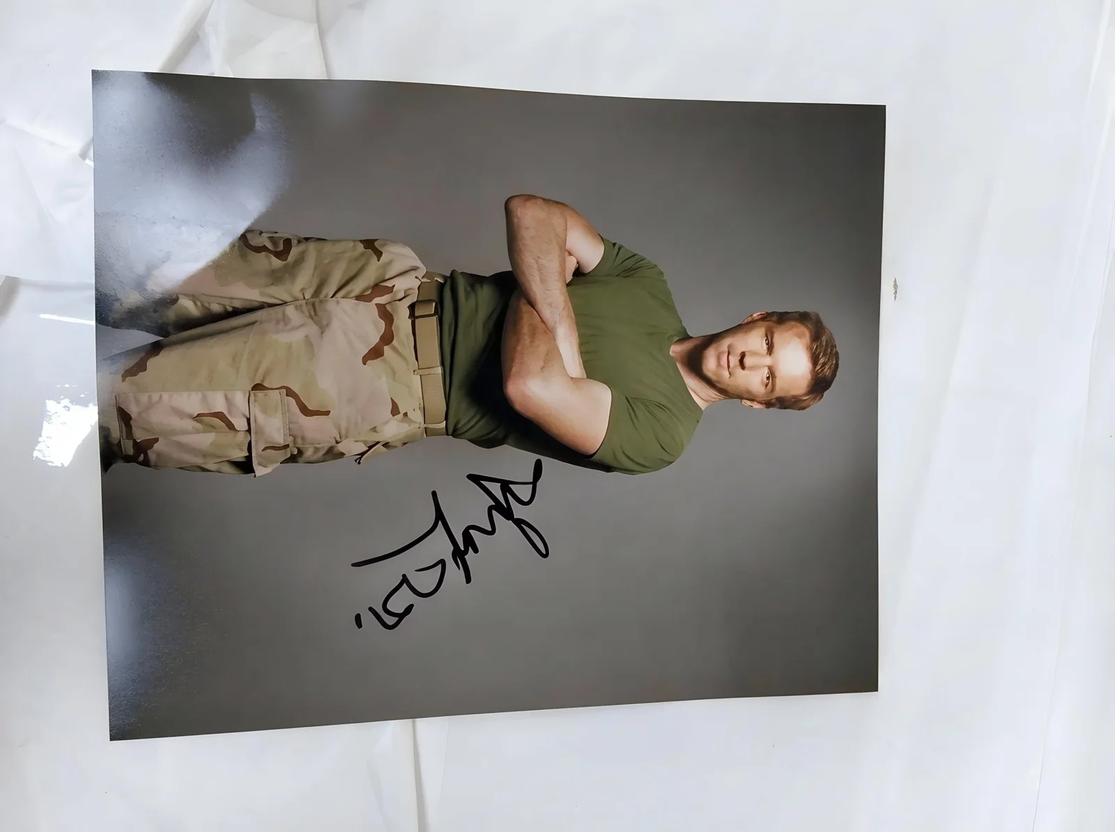 Damian Lewis — Damian Lewis Signed 10x8 Photo Homeland Star Collectible Autograph