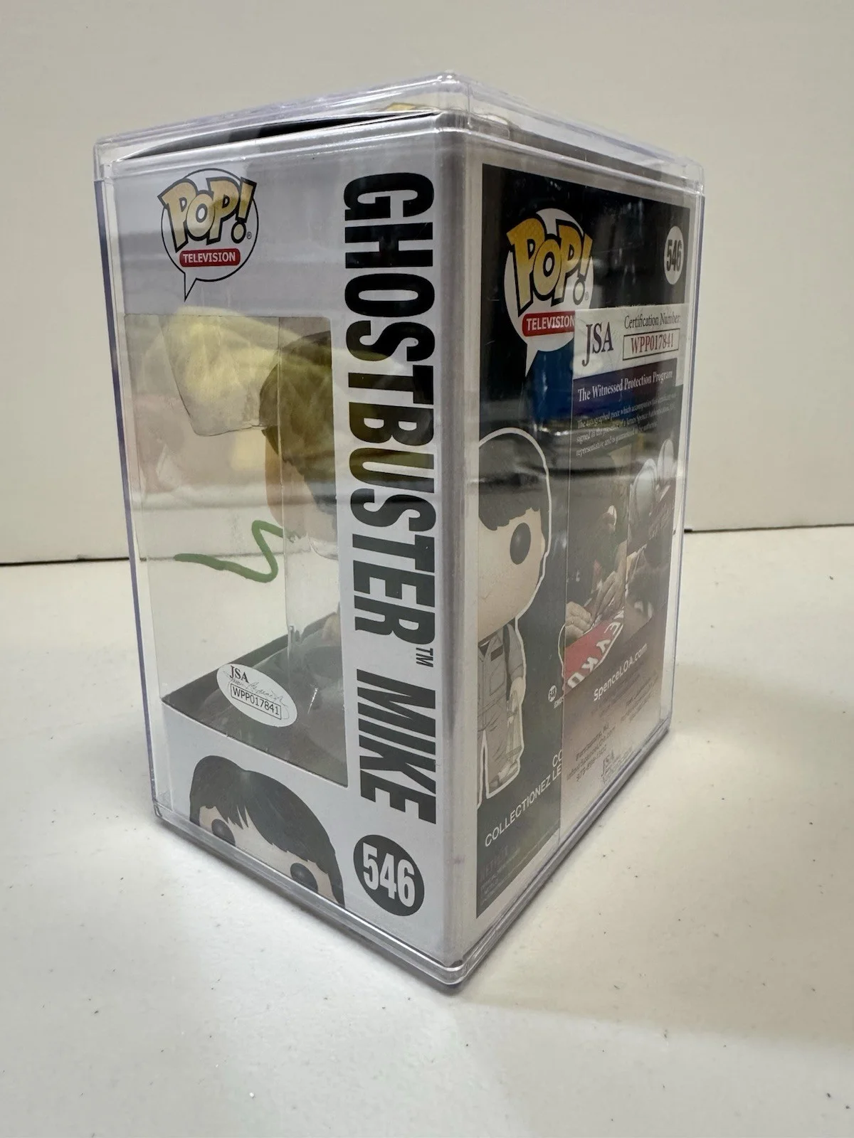 Finn Wolfhard — Funko Pop Ghostbuster Mike 546 Signed By Finn Wolfhard Stranger Things JSA NEW, изображение 3