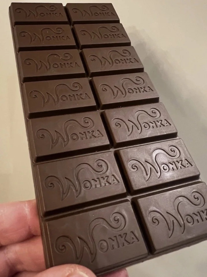 NUTTY CRUNCH SURPRISE - Prop WONKA Bar from Charlie & The Chocolate Factory, изображение 2