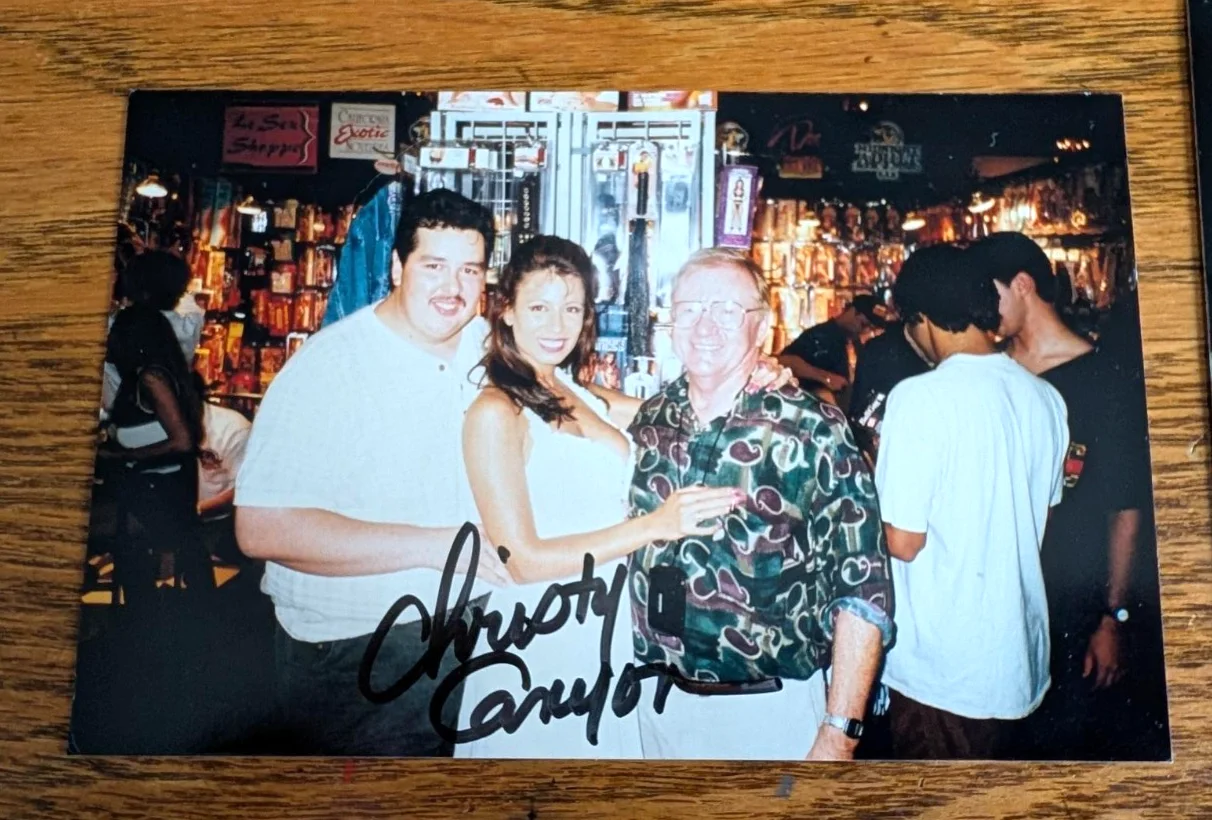 Christy Canyon Autographed 4x6 Color Glossy Photos, изображение 2