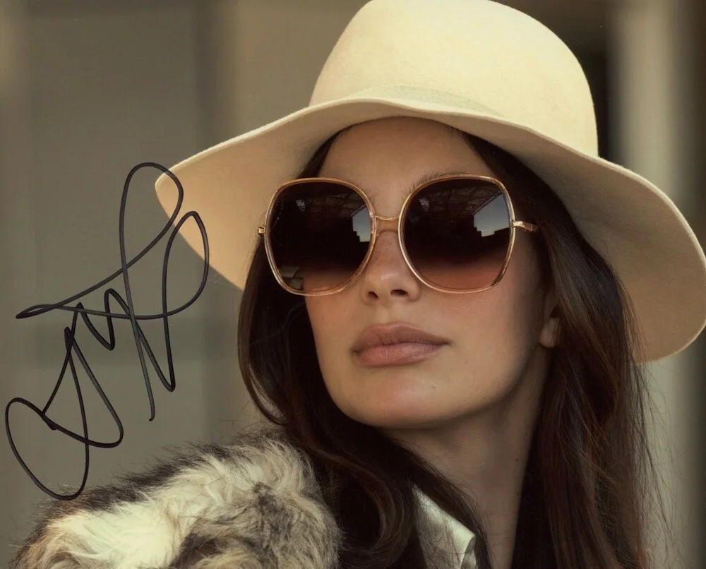 Camila Morrone — Camila Morrone signed "DAISY JONES & THE SIX" 8x10 Photo d PROOF Sexy ACOA COA, изображение 4