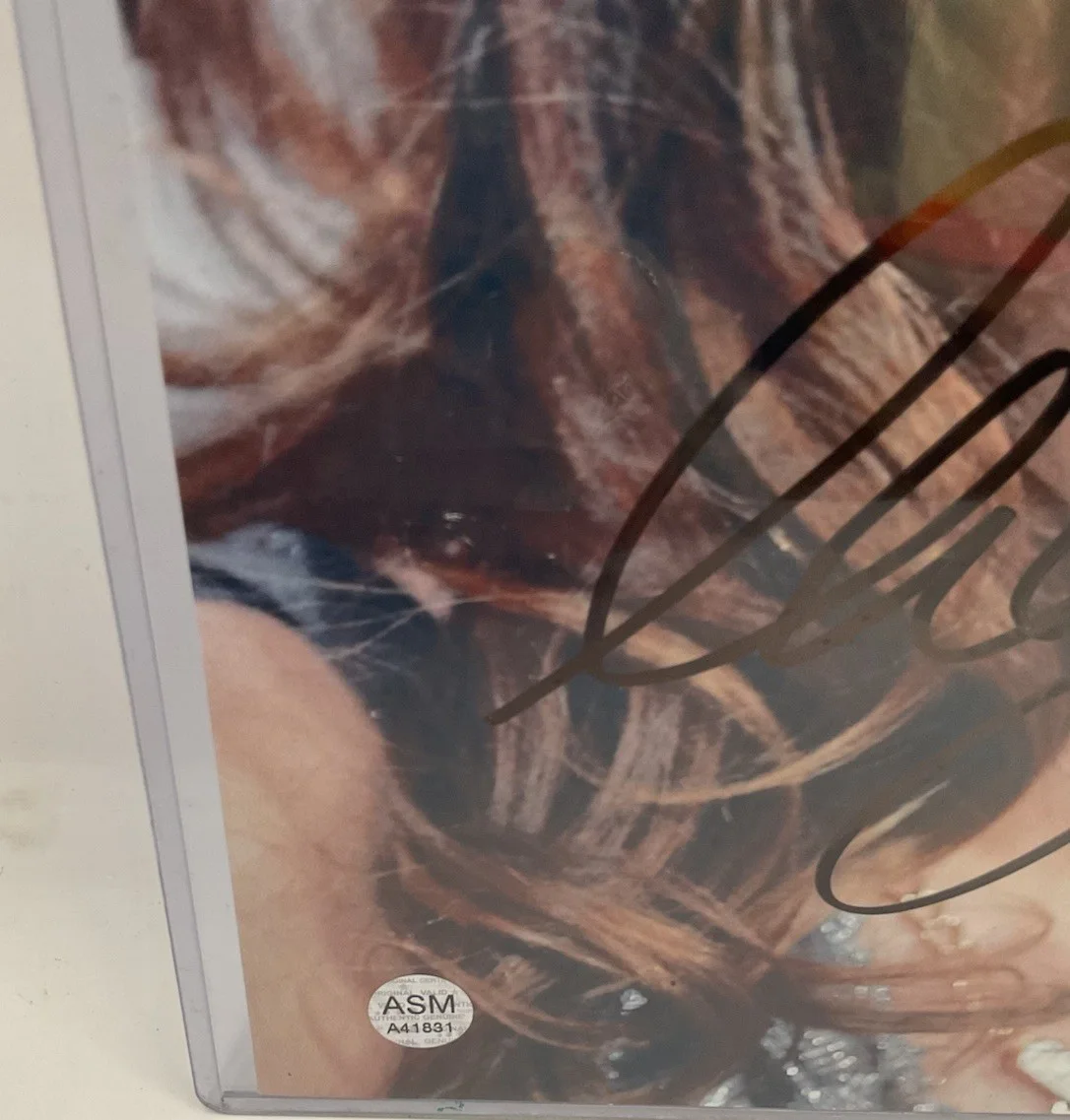 Miley Cyrus Signed Photo, image 2