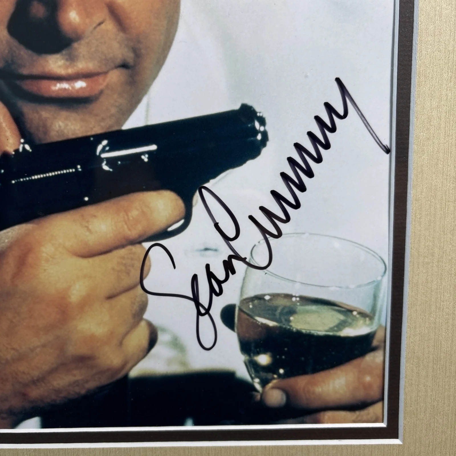 Sean Connery Signed 11x14 Photo w/ COA – Framed – James Bond 007 Autograph, изображение 3
