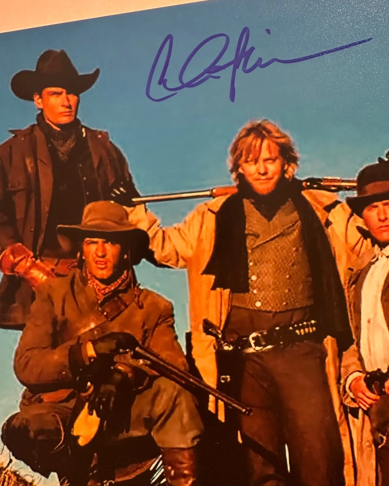 Charlie Sheen Emilio Estevez Signed 11x14 Photo Young Guns JSA PIA, изображение 2