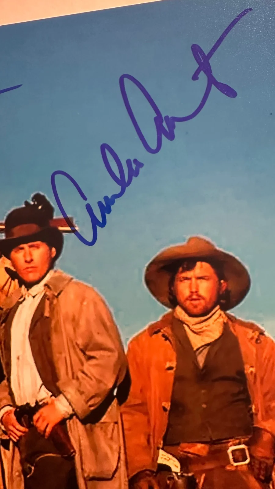 Charlie Sheen Emilio Estevez Signed 11x14 Photo Young Guns JSA PIA, изображение 3