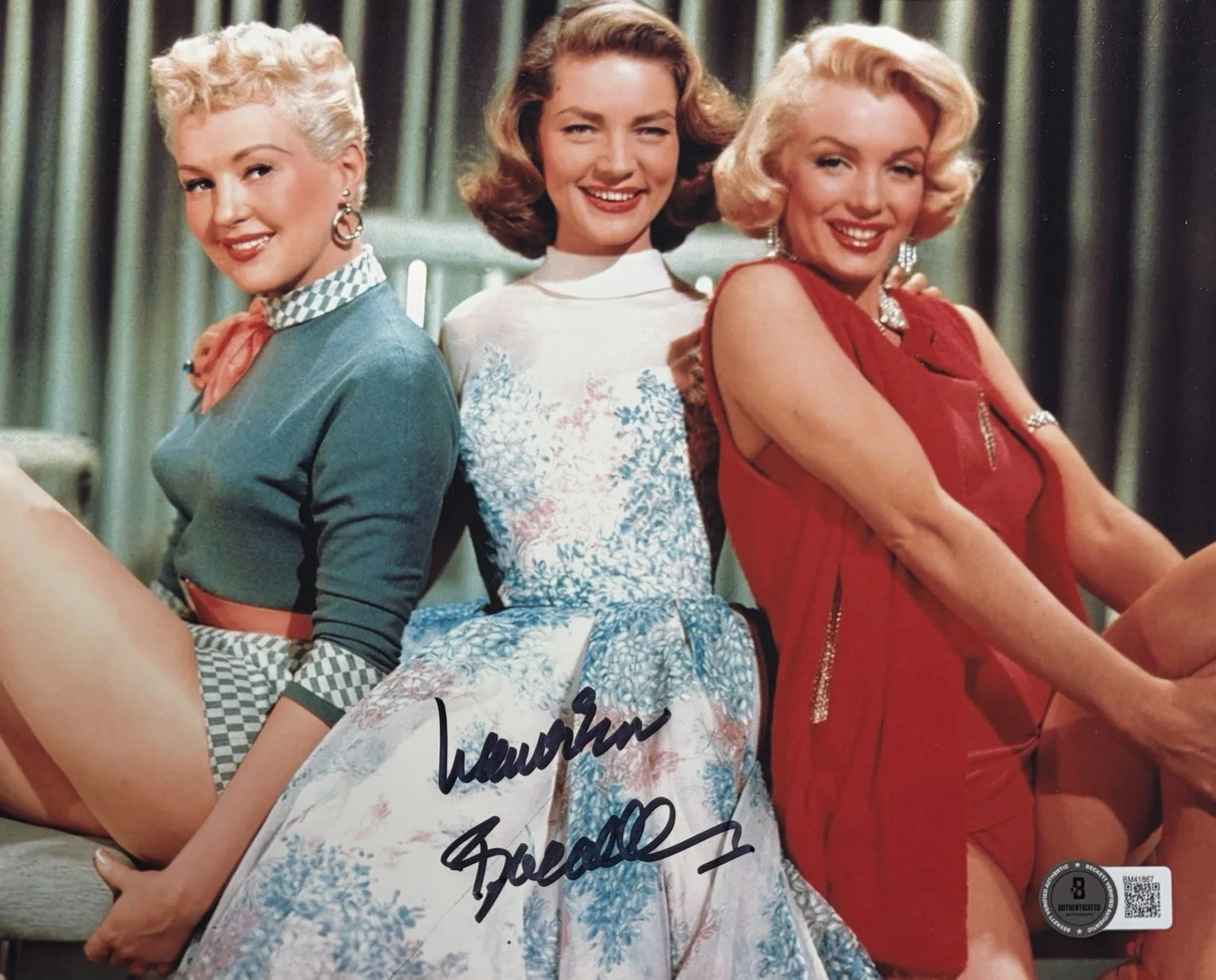 Lauren Bacall — Lauren Bacall Legendary Actress Signed Autograph 8x10 Photo BAS COA🎥