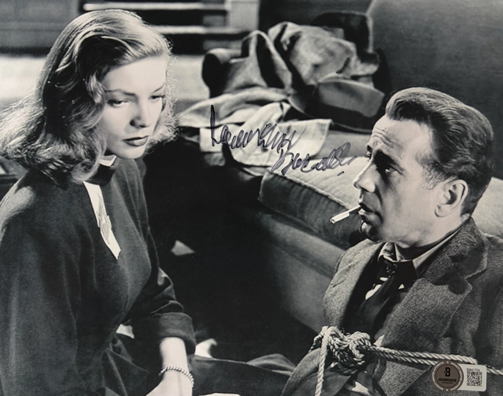 Lauren Bacall — Lauren Bacall Legendary Actress Signed Autograph 8x10 Photo BAS COA🎥