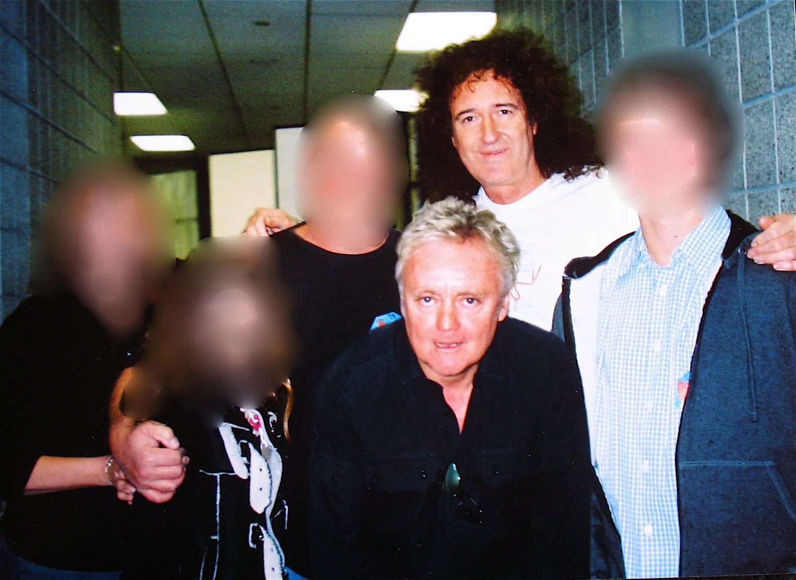 QUEEN-Rare BRIAN MAY Autographed Original Unreleased Photograph-The Game Tour, изображение 2