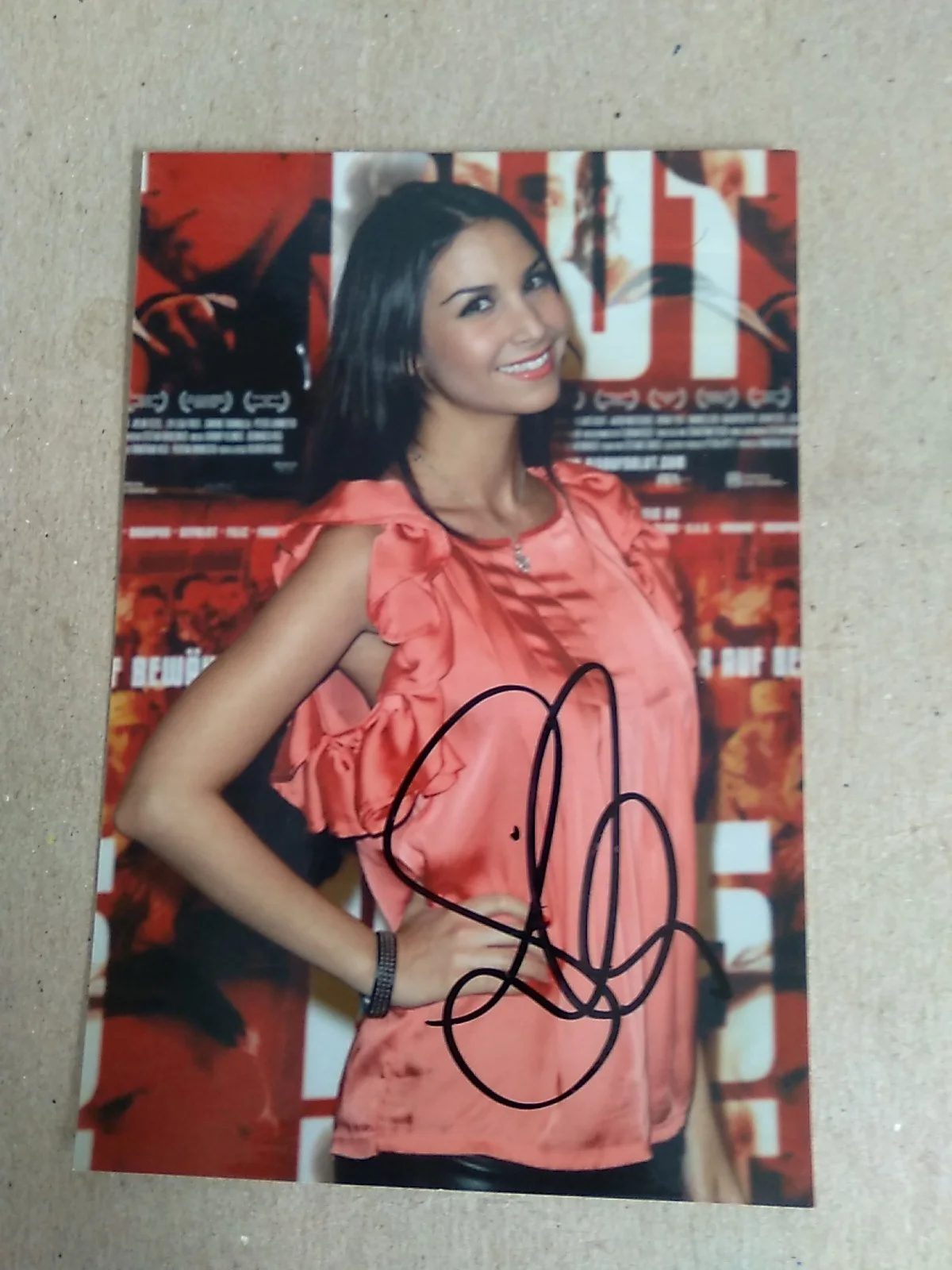 Sila Sahin Turkish Actress And TV Personality Signed Autograph 6x4in Photo, изображение 3