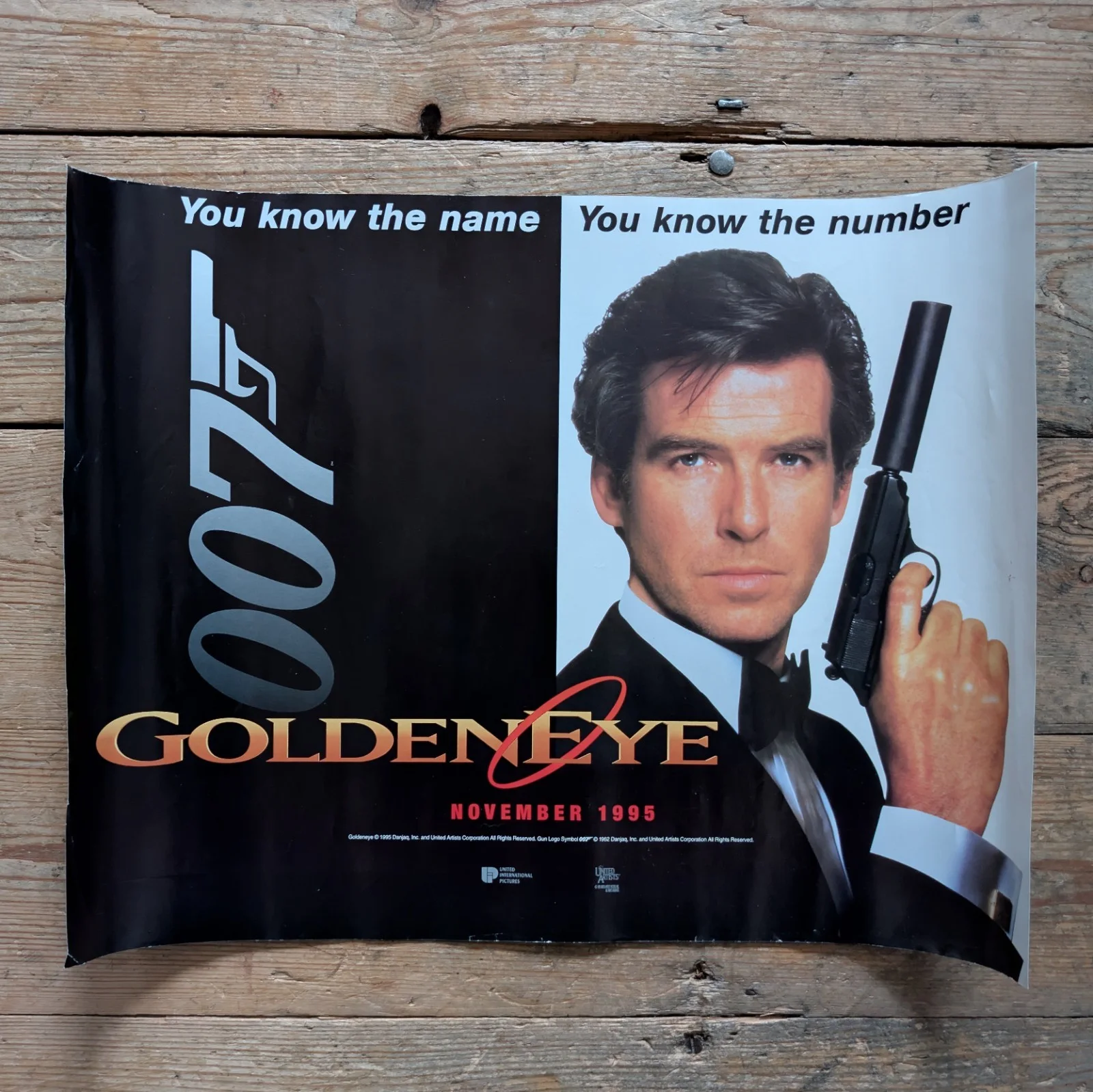 JAMES BOND 007 POSTER - Goldeneye Film Movie UK 16" x 12" Mini Quad 1995 Cinema, изображение 2