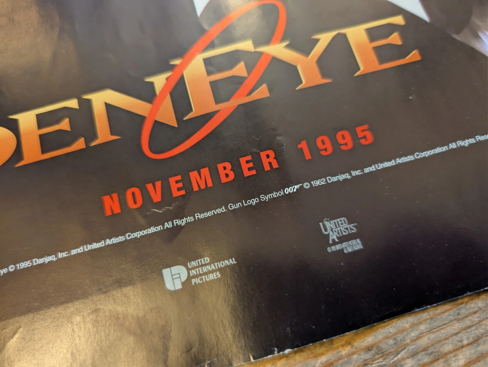 JAMES BOND 007 POSTER - Goldeneye Film Movie UK 16" x 12" Mini Quad 1995 Cinema, изображение 5