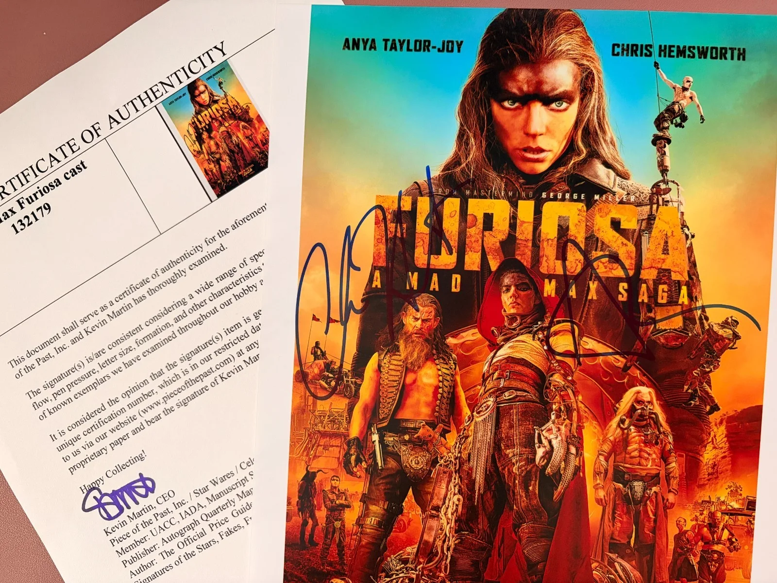 Anya Taylor-Joy, Chris Hemsworth — Anya Taylor-Joy & Chris Hemsworth Signed• 8x10•FURIOSA:MAD MAX•Piece of the Past, изображение 2