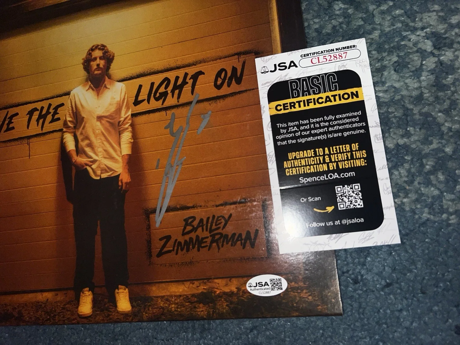Bailey Zimmerman Signed Leave The Lights On Album Vinyl County Music JSA Auth, image 2