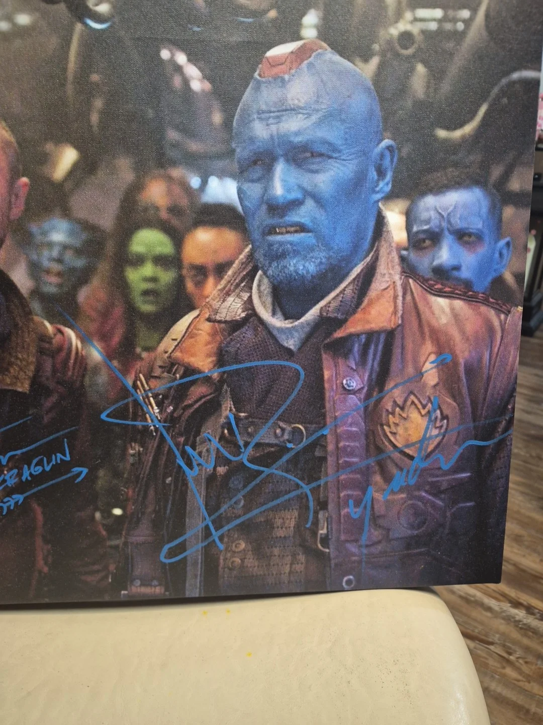 Michael Rooker, Sean Gunn — Michael Rooker Sean Gunn Guardians Of The GALAXY signed 16x20 Canvas JSA CI00175, изображение 2