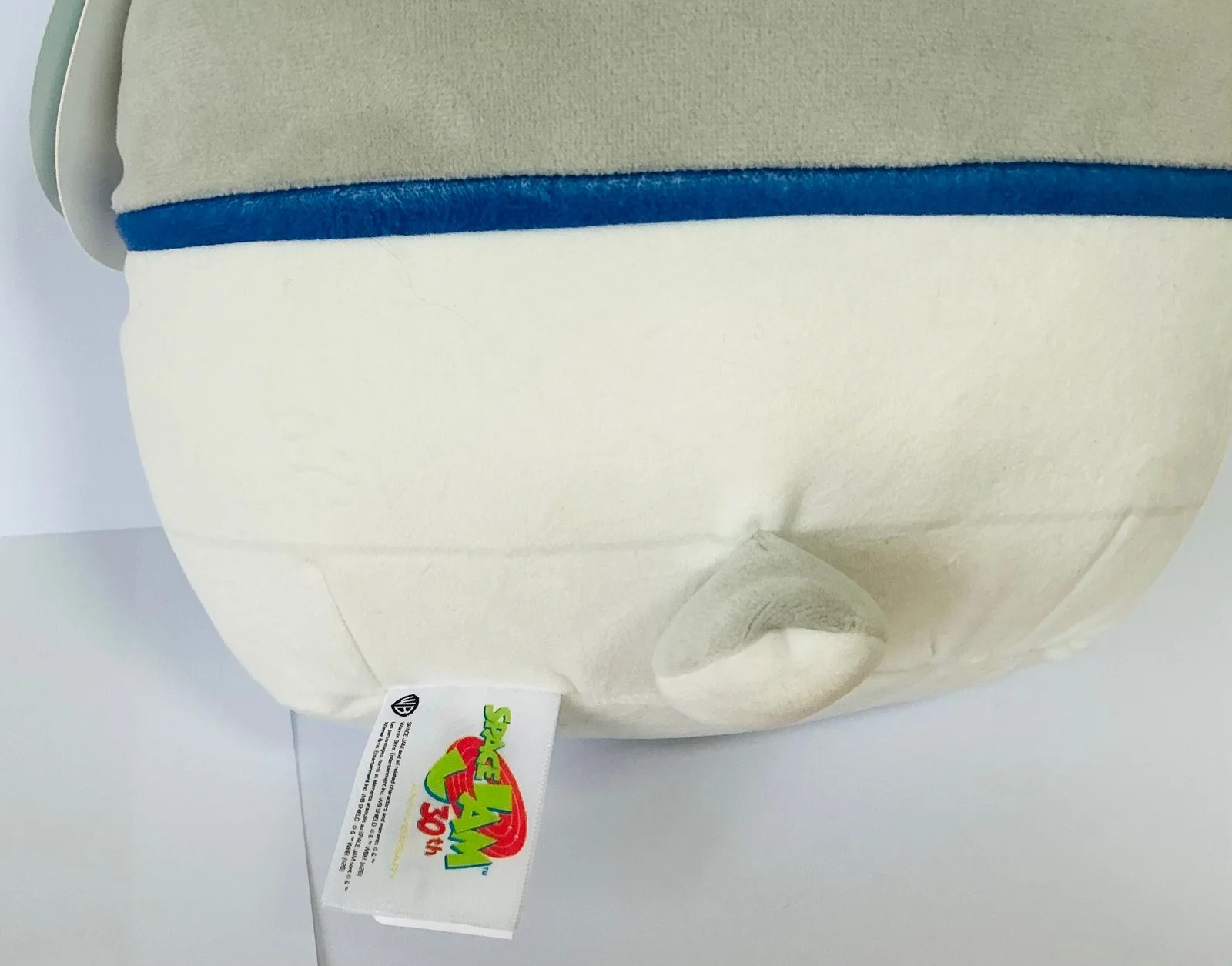 BNWT RARE WB SPACE JAM 30TH ANNIVERSARY BUGS BUNNY SQUISHMALLOWS PLUSH SOFT TOY, image 4