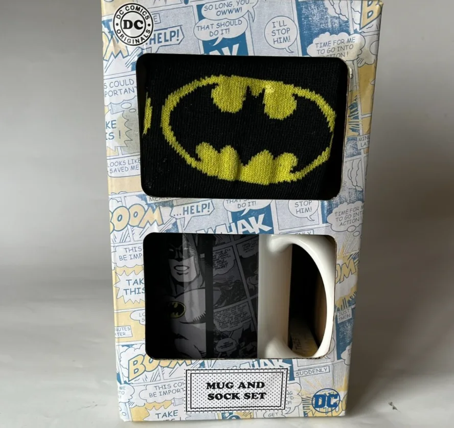 Batman Mug & Sock Set (8 to 11) New in box old stock, изображение 2
